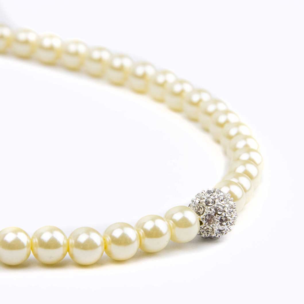 Blouse Top Shirt sweater sweatshirt dress pant trouser shorts sweatpants hoodie coat Jacket belt necklace bracelet earrings rings bag shoes