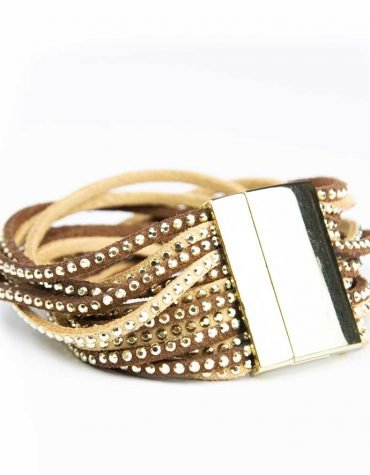 Blouse Top Shirt sweater sweatshirt dress pant trouser shorts sweatpants hoodie coat Jacket belt necklace bracelet earrings rings bag shoes