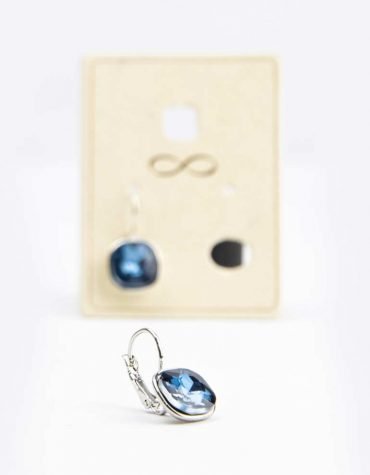 Blouse Top Shirt sweater sweatshirt dress pant trouser shorts sweatpants hoodie coat Jacket belt necklace bracelet earrings rings bag shoes