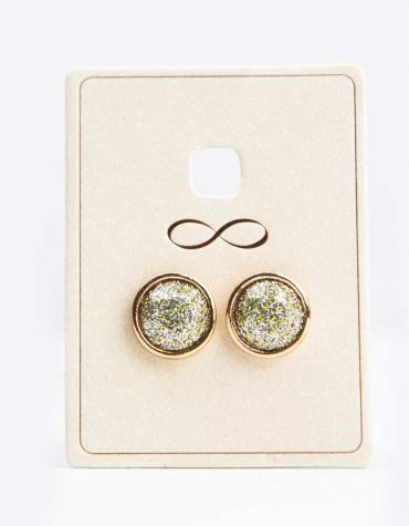 Blouse Top Shirt sweater sweatshirt dress pant trouser shorts sweatpants hoodie coat Jacket belt necklace bracelet earrings rings bag shoes