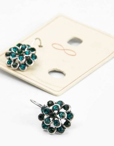 Blouse Top Shirt sweater sweatshirt dress pant trouser shorts sweatpants hoodie coat Jacket belt necklace bracelet earrings rings bag shoes