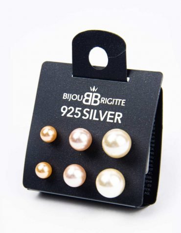 Blouse Top Shirt sweater sweatshirt dress pant trouser shorts sweatpants hoodie coat Jacket belt necklace bracelet earrings rings bag shoes