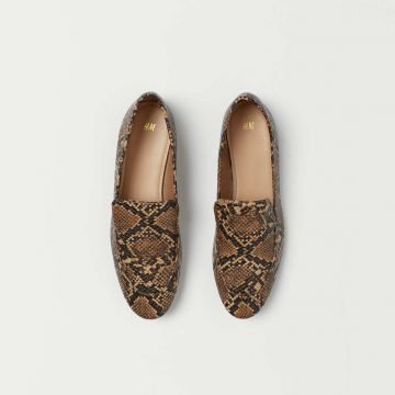 Blouse Top Shirt sweater sweatshirt dress pant trouser shorts sweatpants hoodie coat Jacket belt necklace bracelet earrings rings bag shoes