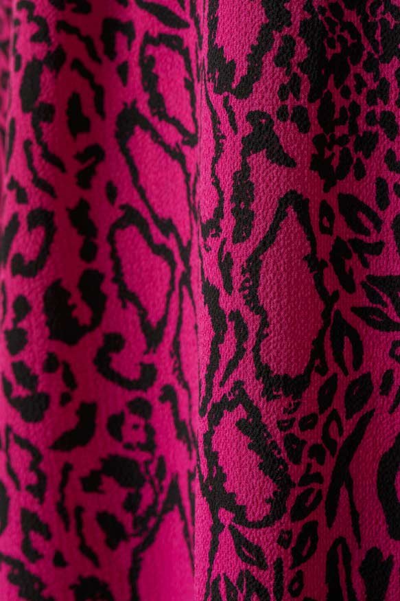 Blouse Top Shirt sweater sweatshirt dress pant trouser shorts sweatpants hoodie coat Jacket belt necklace bracelet earrings rings