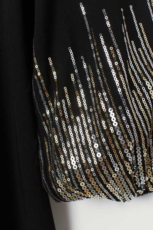 Blouse Top Shirt sweater sweatshirt dress pant trouser shorts sweatpants hoodie coat Jacket belt necklace bracelet earrings rings