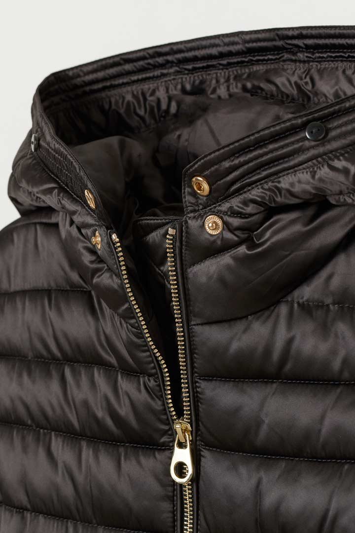 Blouse Top Shirt sweater sweatshirt dress pant trouser shorts sweatpants hoodie coat Jacket belt necklace bracelet earrings rings