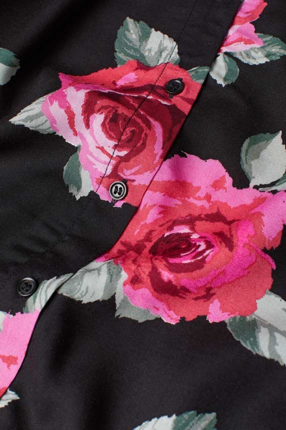 Blouse Top Shirt sweater sweatshirt dress pant trouser shorts sweatpants hoodie coat Jacket belt necklace bracelet earrings rings