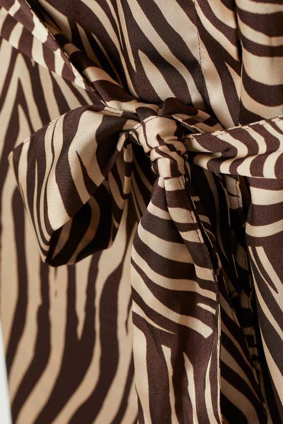 Blouse Top Shirt sweater sweatshirt dress pant trouser shorts sweatpants hoodie coat Jacket belt necklace bracelet earrings rings bag