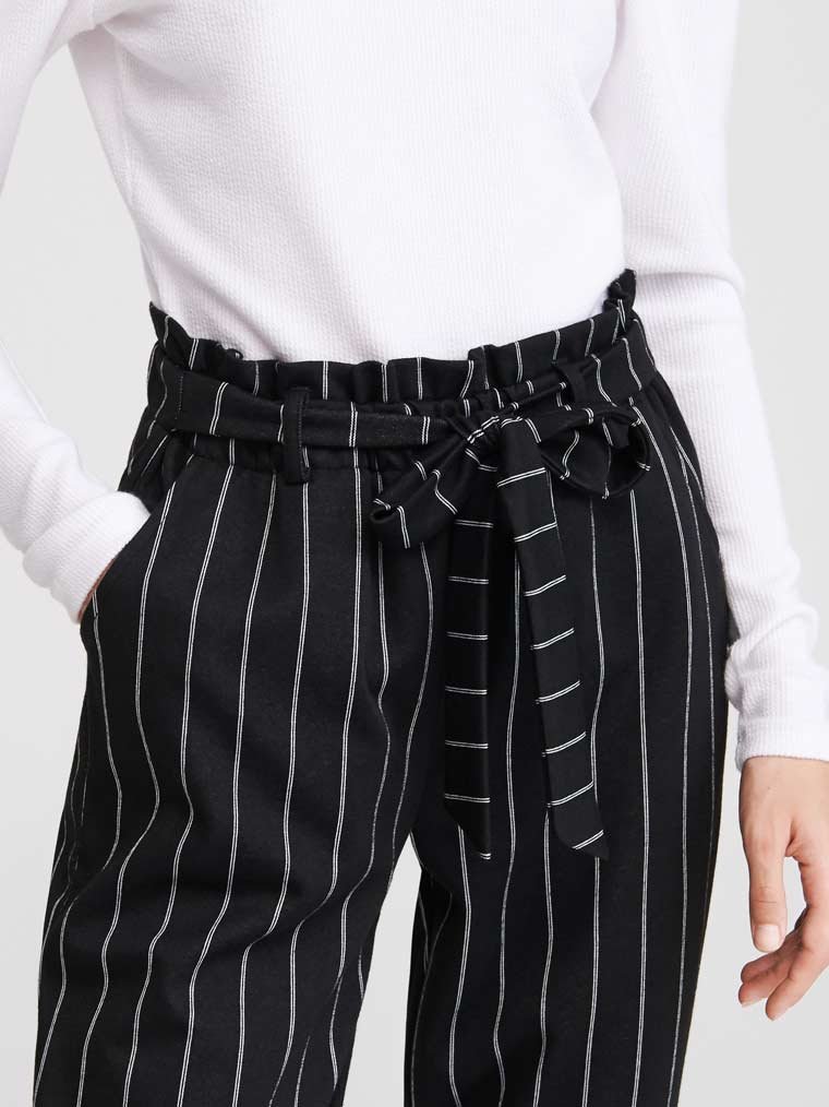 Blouse Top Shirt sweater sweatshirt dress pant trouser shorts sweatpants hoodie coat Jacket belt necklace bracelet earrings rings