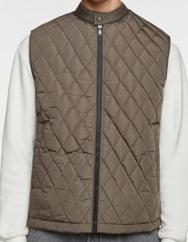 Blouse Top Shirt sweater sweatshirt dress pant trouser shorts sweatpants hoodie coat Jacket belt necklace bracelet earrings rings