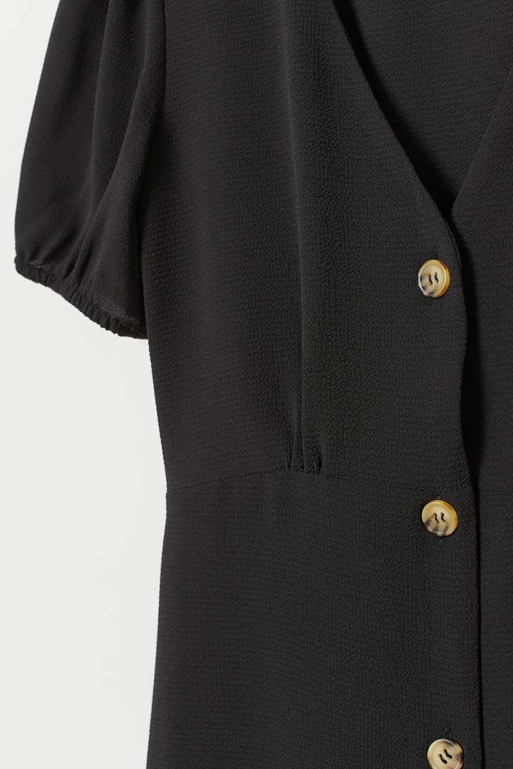 Blouse Top Shirt sweater sweatshirt dress pant trouser shorts sweatpants hoodie coat Jacket belt necklace bracelet earrings rings