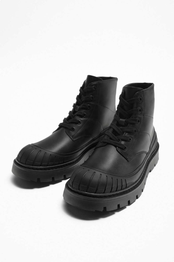 Zara -BOOTS